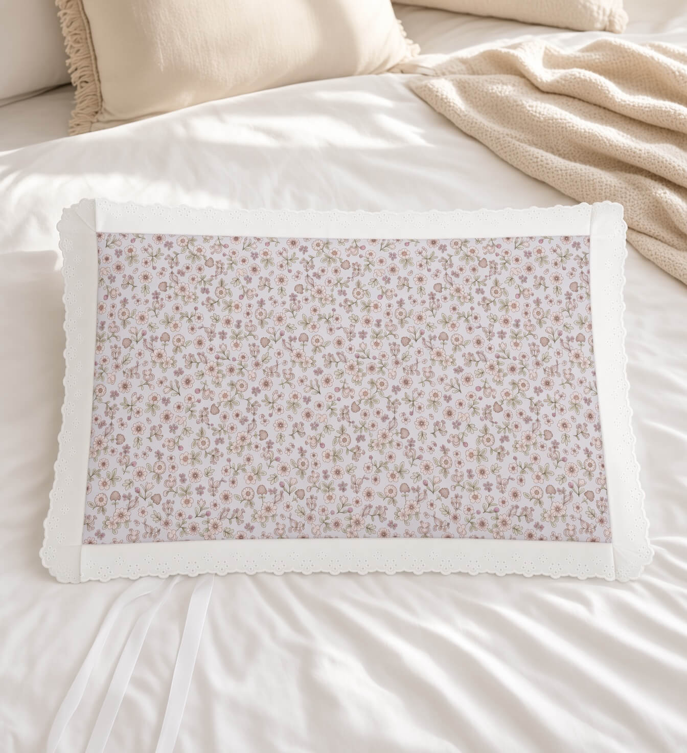Floral Garden Printed Cotton Bedsheet with Eyelet Border – Large Queen / Normal King Size