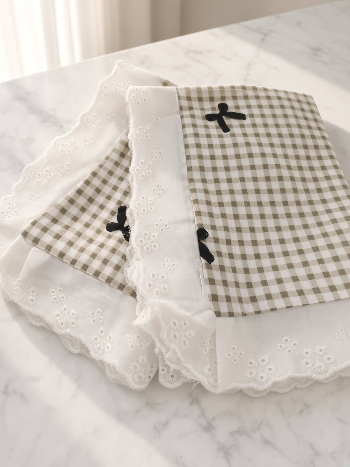 Zeren Threads Beige Gingham Luxuries Cotton feel Bedsheet with Lace Border – Large Queen / Standard King Size