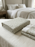 Zeren Threads Sage Meadow Luxuriously Soft Cotton-feel Bedsheet - Large Queen / Standard King