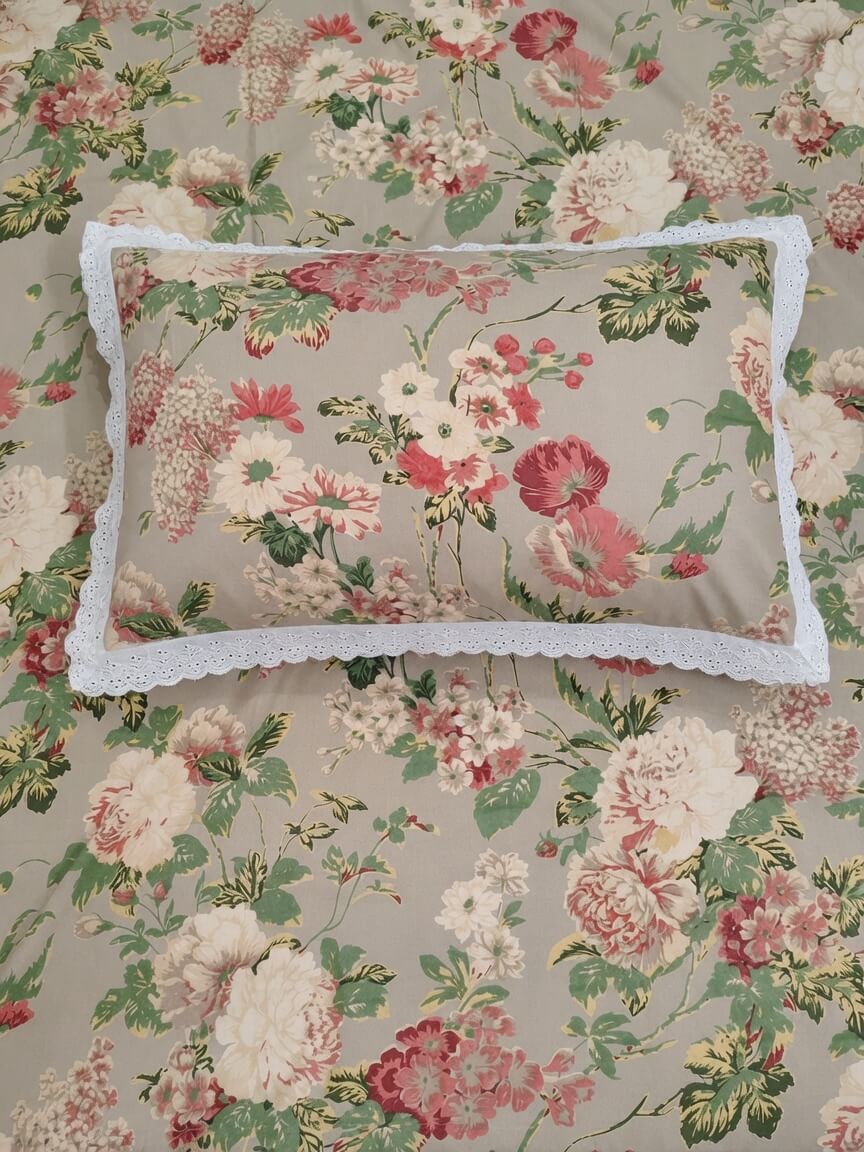 Zeren Threads Vintage Floral Cotton King Size Bedsheet Set with Lace Border | Premium Soft Cotton