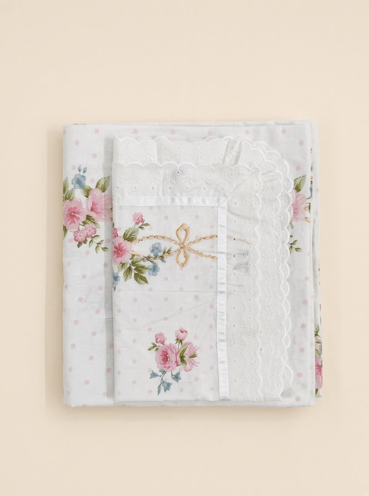 Zeren Threads White Floral Cotton King Size Bedsheet Set with 2 Embroidered Lace Border Pillow Covers