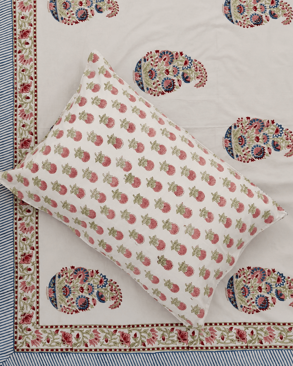 Pastel Paisley Hand block Cambric Cotton King Size Bedsheet with 2 Pillow Covers