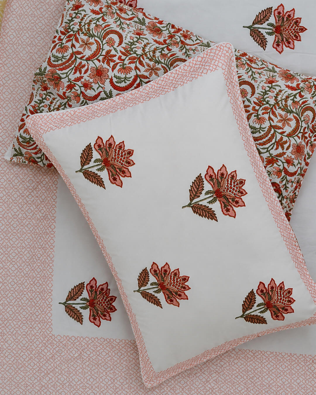 Summer Bloom Peach Ivory Percale Cotton King Size Bed sheet with 2 Pillow Covers